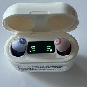 Hearing amplification NWOT